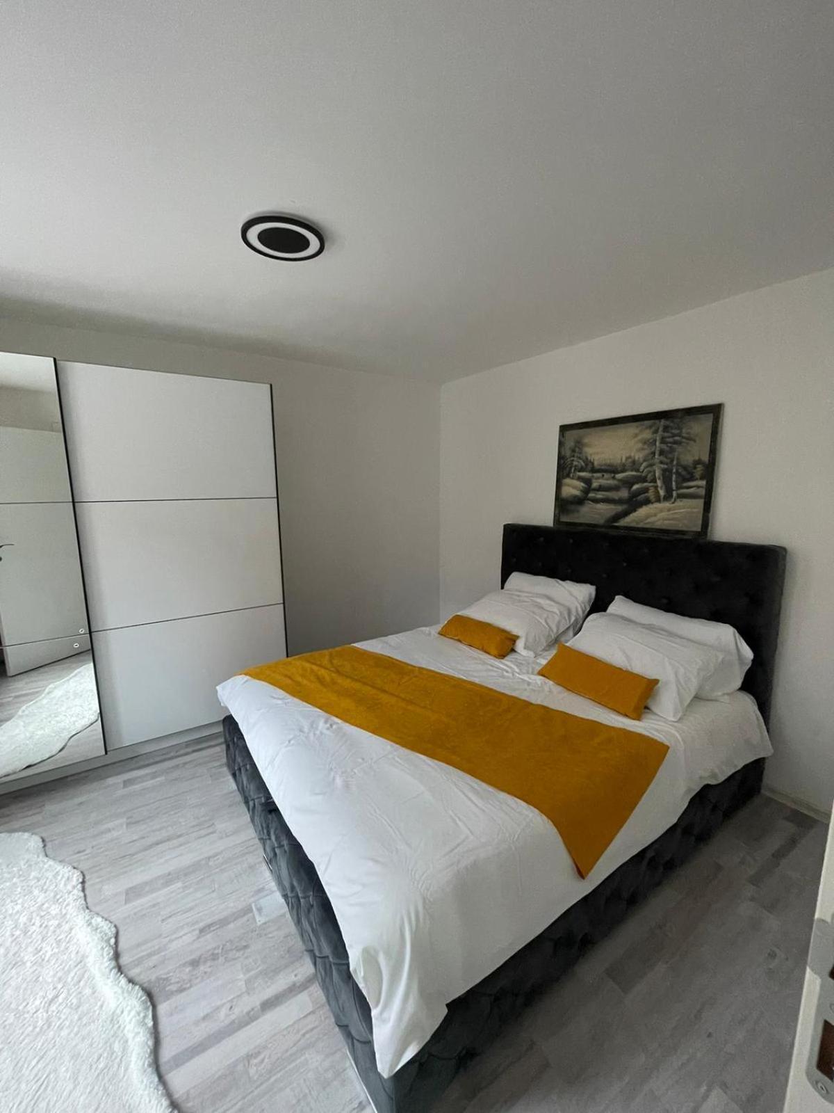 Relax Sarajevo Old Town Apartment Bagian luar foto