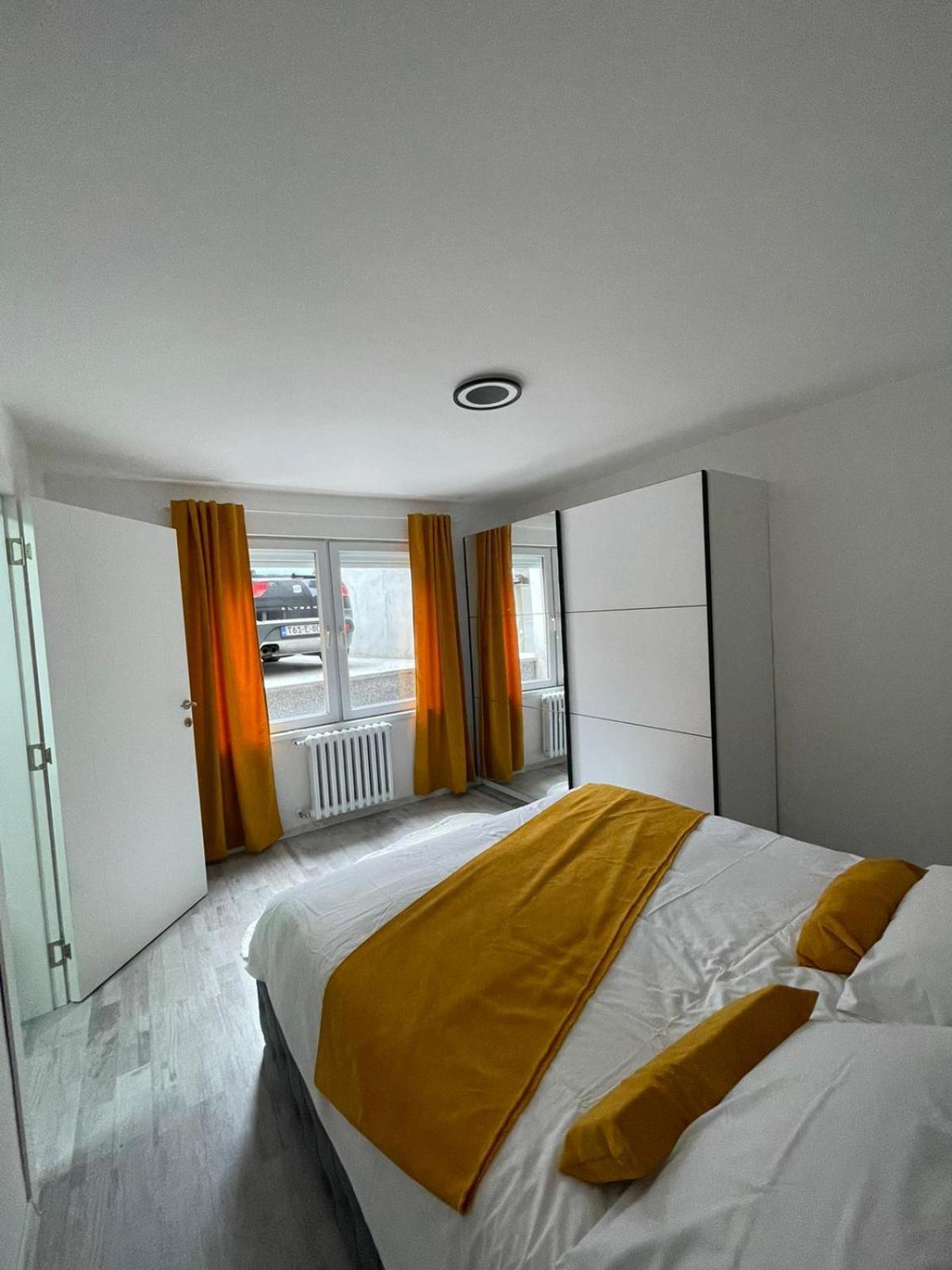 Relax Sarajevo Old Town Apartment Bagian luar foto